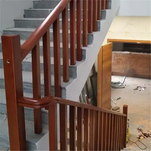 木梯木扶手
