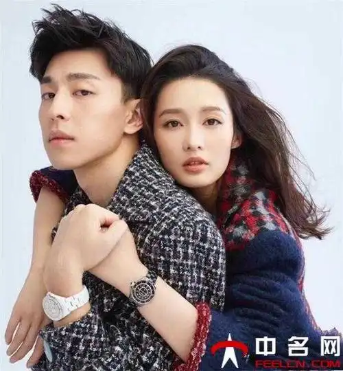邓伦李沁同框拍写真 好有夫妻相啊