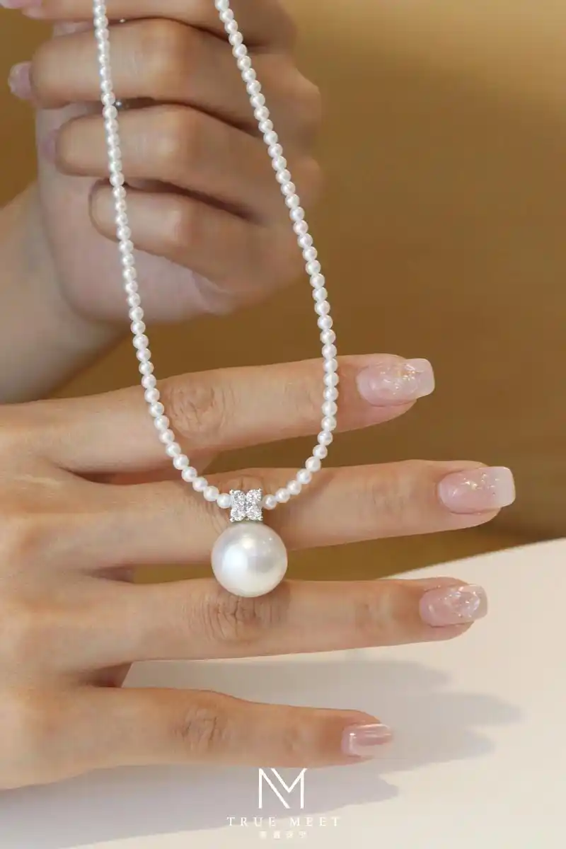 澳白珍珠|珍珠首饰,这一套直接封神.大点位澳白正圆强光无暇  - 抖音