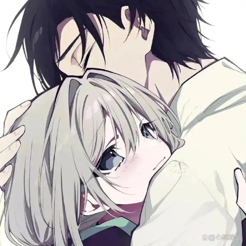 情头|双人拥抱情侣头像超甜动漫