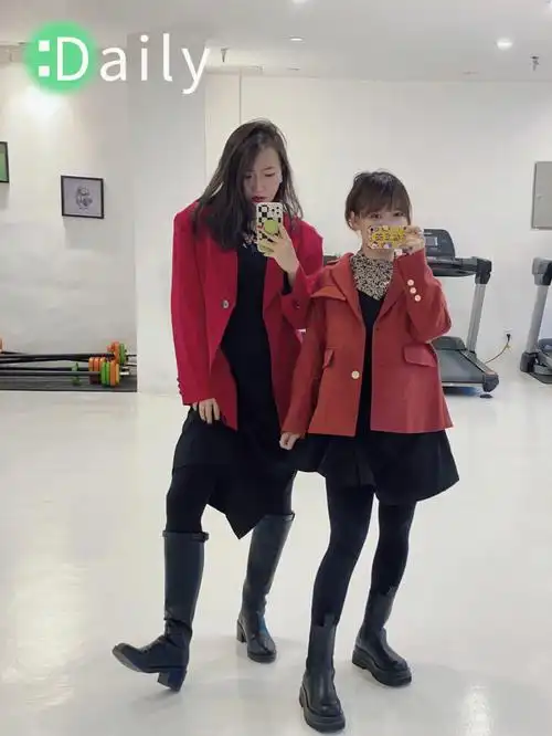 白皮穿绝绝子,黄皮也完全没问题,不同身高不同搭配,美出不同风格.