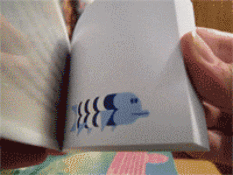 第一次见到手翻书简直被它的神奇之处惊呆了,原来动画就是这么做