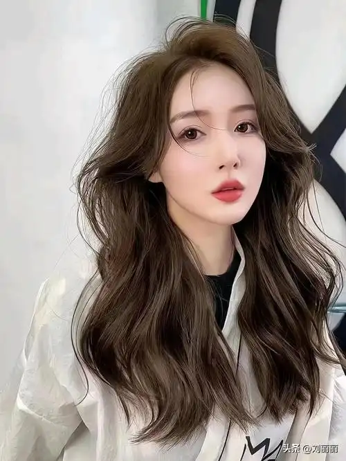 好看哪的女生发型名称及图片(最具人气的3种女士发型)-和顺网