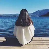 2020蓝天大海女生头像_微信头像图片大全