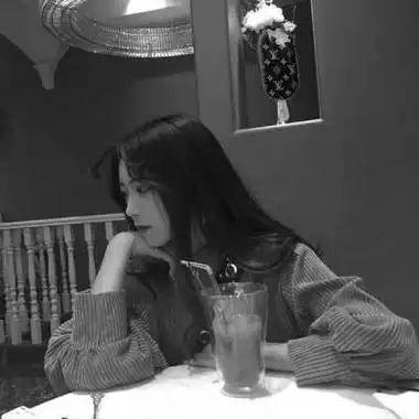 伤感女头像黑白无字 女生头像图片大全 -【爱个性】