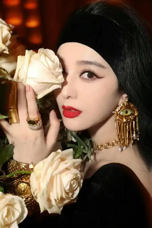 范冰冰 每一张妆容都很惊艳