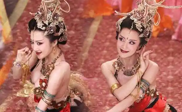 她曾被誉为最妖艳妲己,却因叶璇遭遇毁容,整容5次终靠演技走红_李依晓