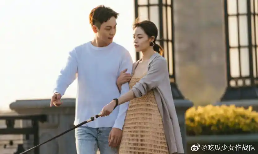 陈伟霆钟楚曦动图##宠爱主题曲mv#呢个电影.