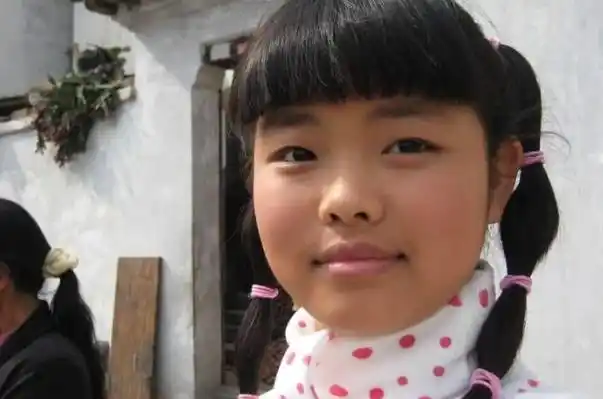 因《武林外传》爆火,却被骂"最丑"童星的她,现在资源怎么样?