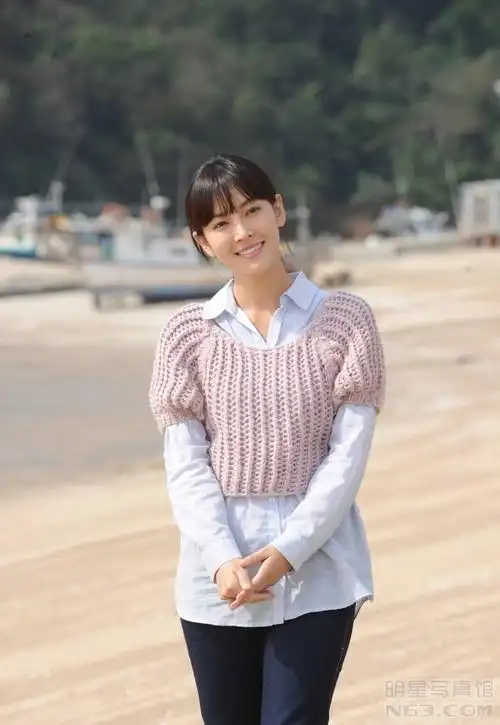 金素妍写真图片-自制1024x1280壁纸.大图-明星写真馆n63.com