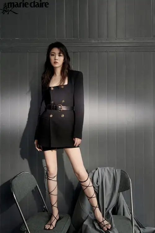 嘉人杂志王晓晨