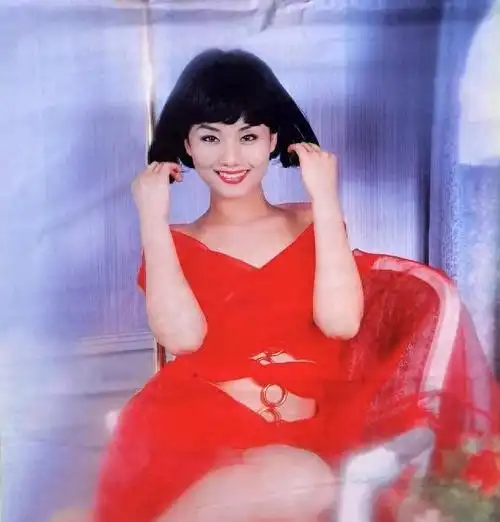 《好事成双》:躲过演技女主张小斐,却被56岁的"挂历女神"惊艳|李颖