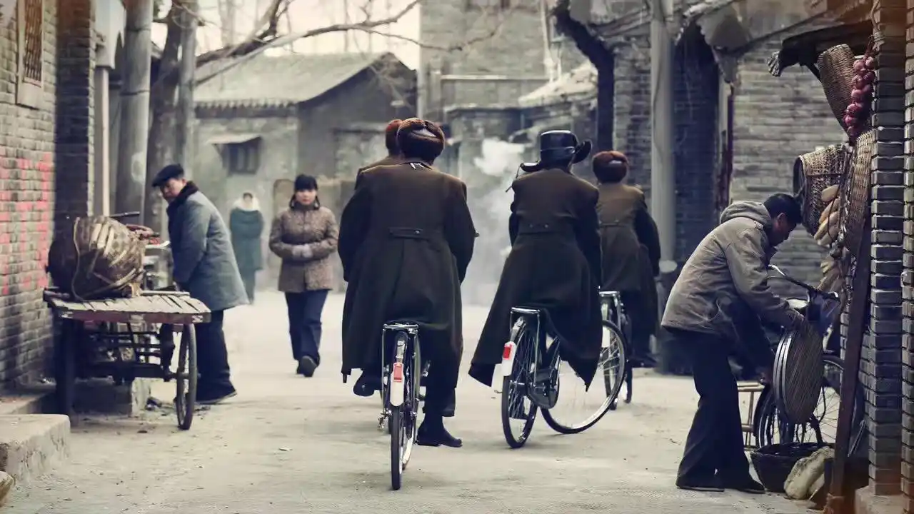 《玩的就是心跳》,由 a target="_blank" href="/item/叶京/880379"