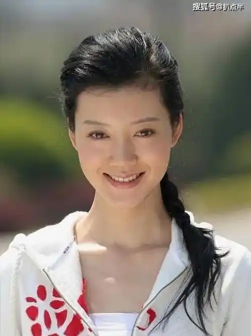 马苏被拍变化大,美人迟暮?