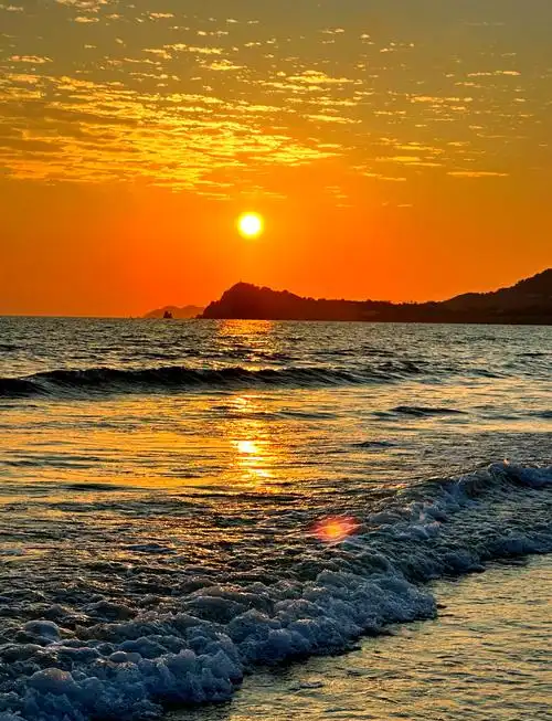 🌅青岛石老人海水浴场日出攻略