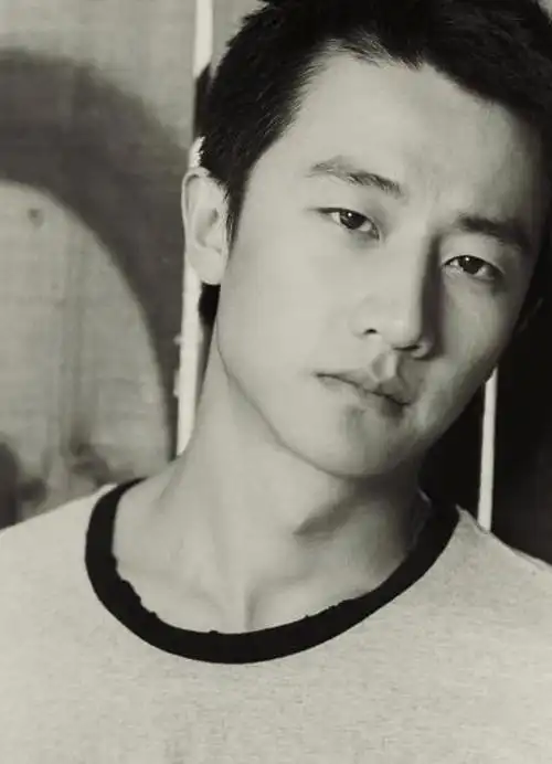 黄轩资料个人资料(励志的黄轩:曾孤独不得志)