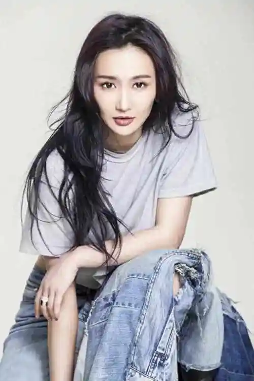 "恶少"王烁:睡遍娱乐圈女星,掌掴继母王艳,枪指刘涛老公王珂