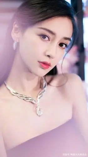 angelababy时尚写真合集,可做壁纸哦!快来安排吧!