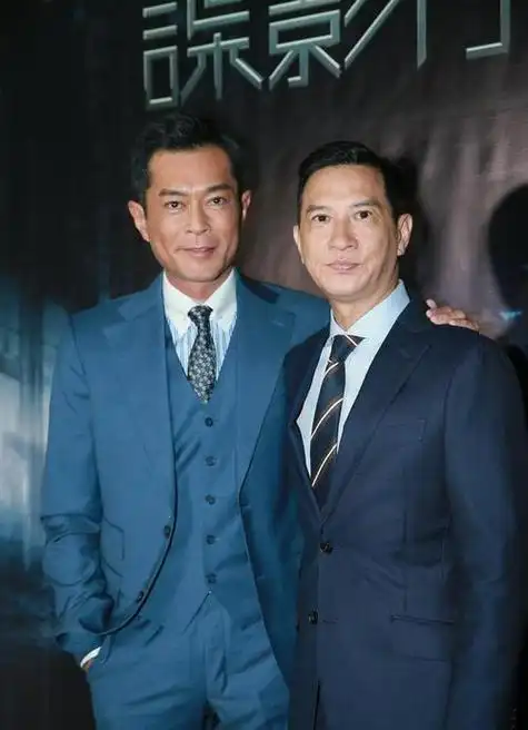 53岁古天乐,头发稀疏脸像"蜡像人",身家过亿至今未结婚生子