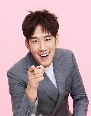 图集他的作品于洋,1988年6月21日出生于黑龙江省鹤岗市,中国内地主持