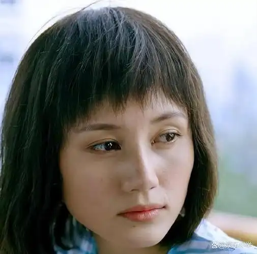 6根钢钉1根钢条换来多年的坚守初心如今她活的有多清醒