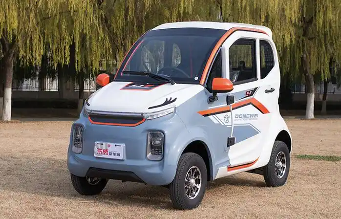 盘点3款四轮老年代步车,续航可达100公里,能开6年以上