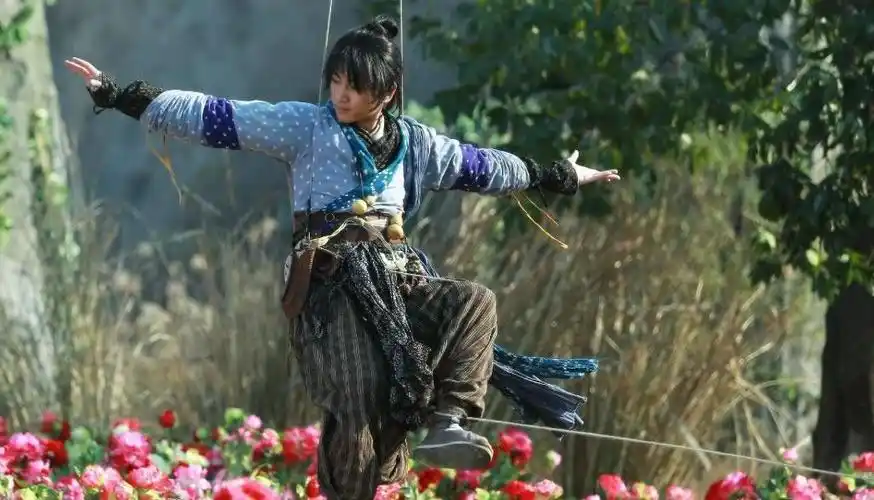 新《神雕侠侣》陈晓花絮照第一波 陈晓片场花絮剧照