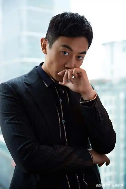 为什么越来越多的女孩子喜欢大叔型男人,多半有这几点原因!