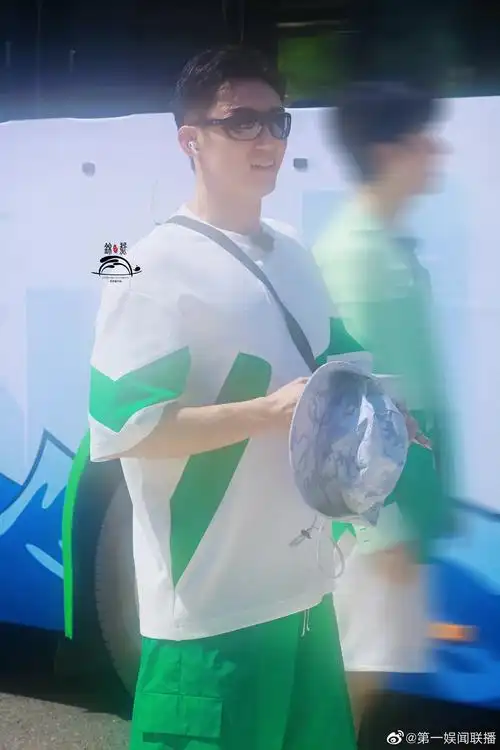 终于等到黄景瑜极限挑战第八季官宣了……|黄景瑜|综艺|节目_新浪新闻