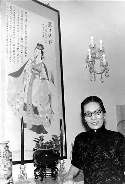 原创孟小冬在杜月笙死后大骂老蒋吓坏了在场所有人