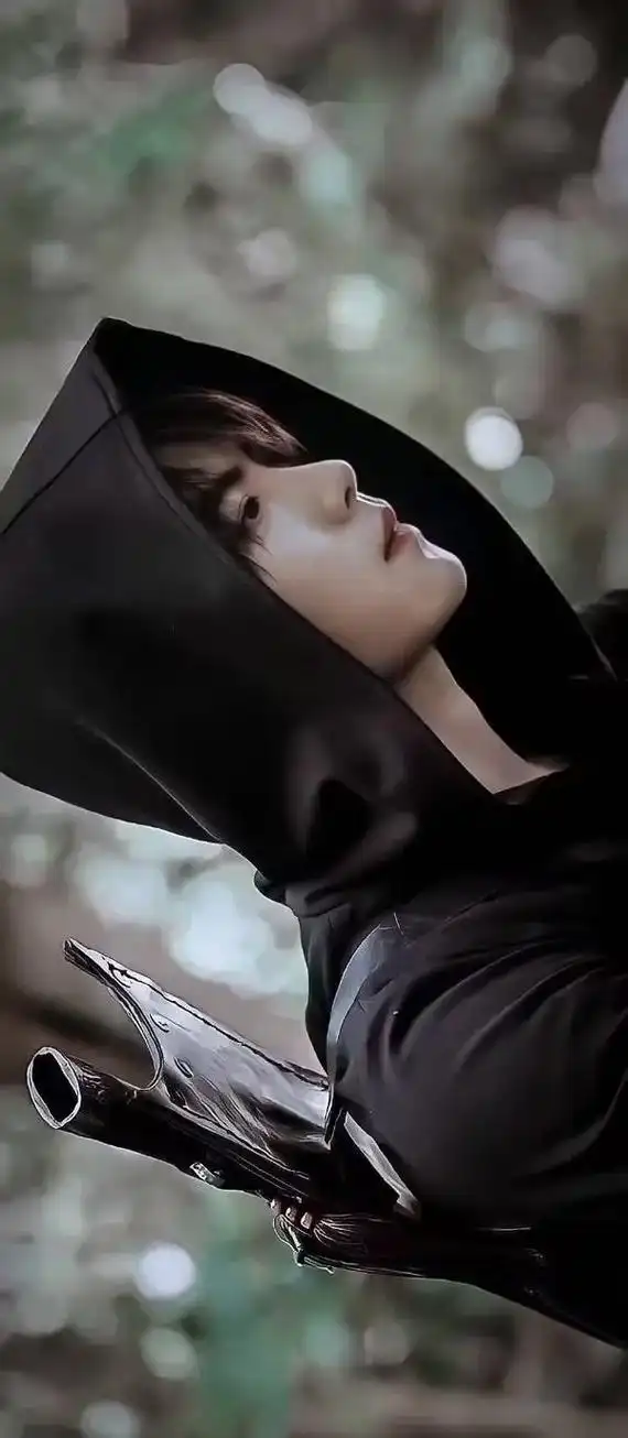 高清壁纸#终极笔记#张起灵肖宇梁 我心目中最好的张起灵,没 - 兑趑