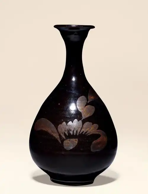 5670明黑釉铁锈花玉壶春