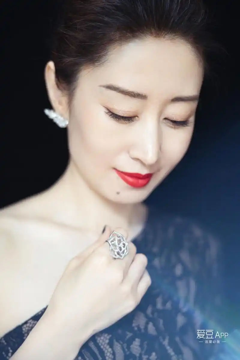 [消息]刘敏涛斩获国剧盛典"年度魅力女演员"实至名归