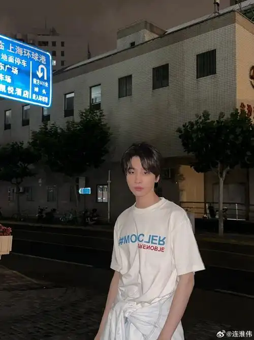 高考加油时刻##连淮伟噶里贡