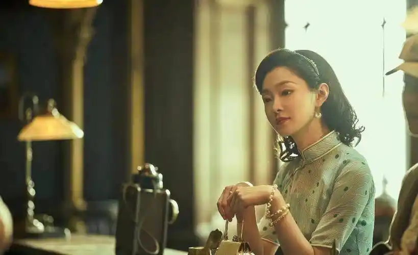 原创宋轶真是民国大美女举手投足间尽显迷人魅力4步get同款气质