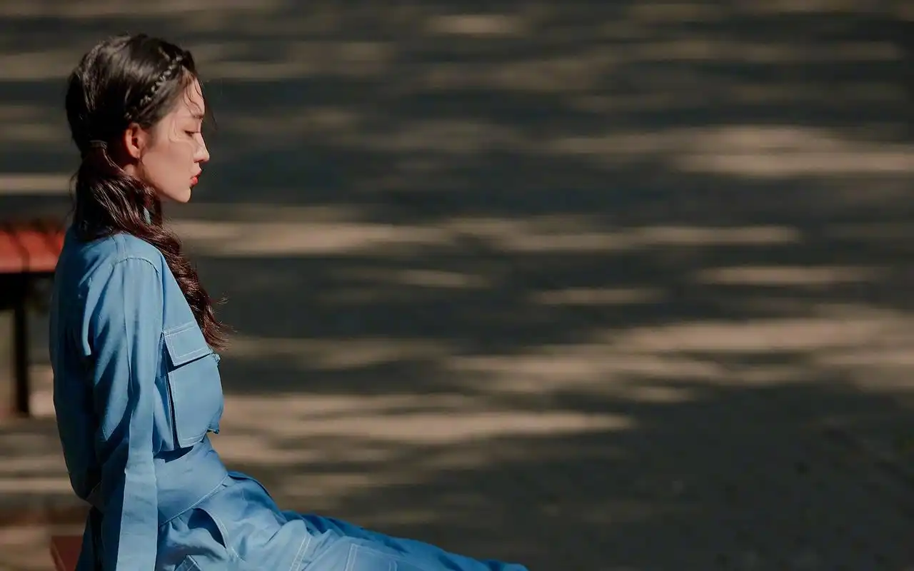 李沁元气双马尾高清桌面壁纸