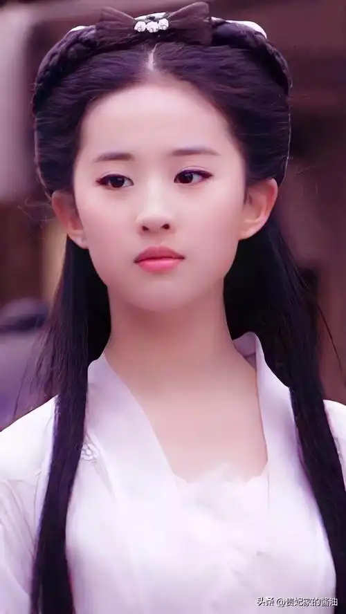 刘亦菲小龙女第一部