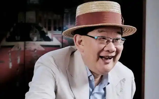 九转大肠受害者为你揭秘上海第一主持人曹可凡的双面人生