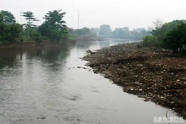 世界上最脏的一条河:该国曾贷款5亿美金修复,却越修越脏