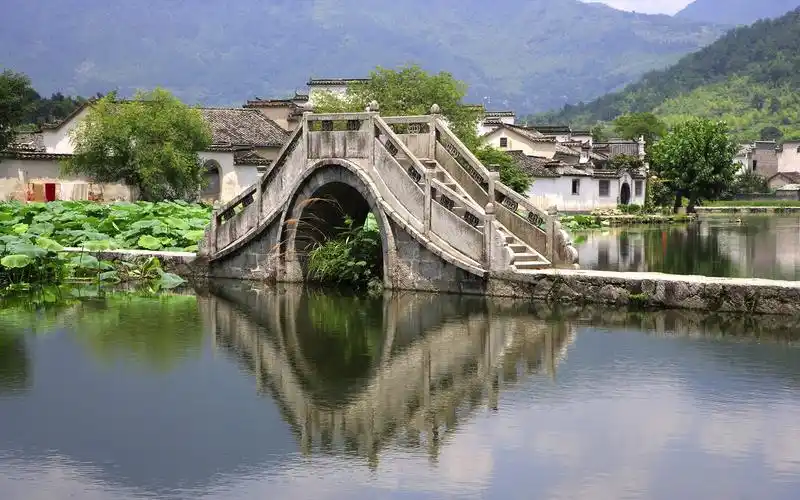 > || 更新时间:2014-12-16 颜色分 炫彩 关键词:  唯美图片 江南水乡