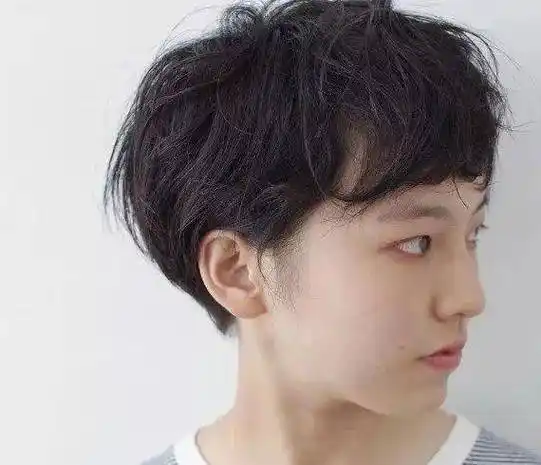 这几款超短发发型,清爽干练又利落,中性风和短发控们,赶紧来试试看,可