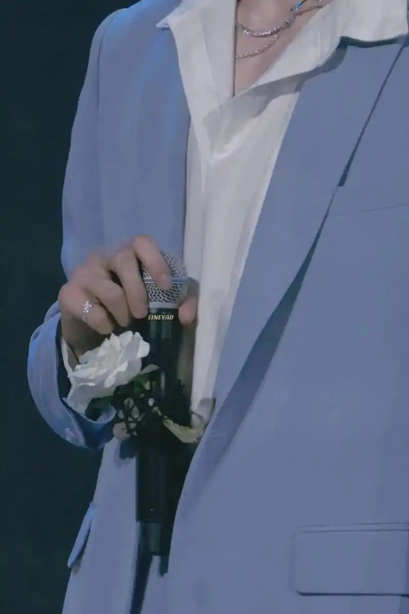 看起来很好牵06#刘耀文 #手控 - 抖音