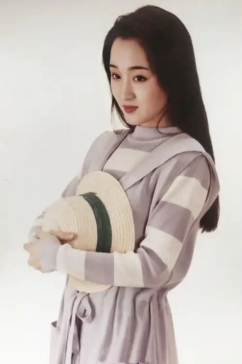 怪不得能成为天后,杨钰莹年轻时太甜了,长发配条纹衫纯到骨子里|条纹|