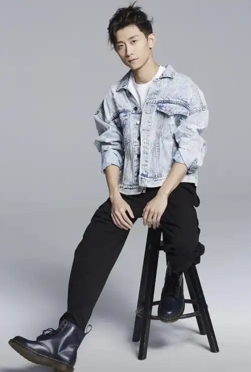 童星张一山已经28岁,又痞又帅演技高,身高不够也能变潮男?_腾讯新闻