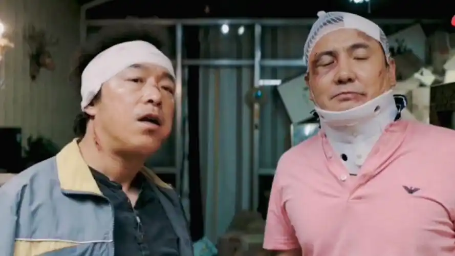 好看电影#疯狂外星人:地球都是你的了,赶快毁灭吧!