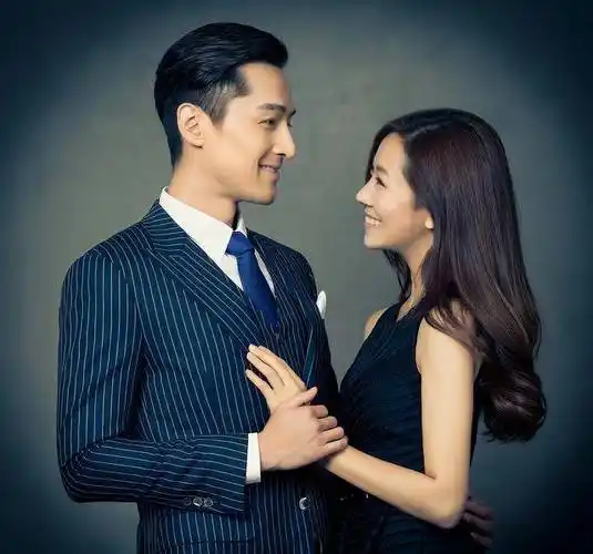 胡歌婚姻中的惊喜逆袭!他的妻子,不是美女却赢得全场尖叫!