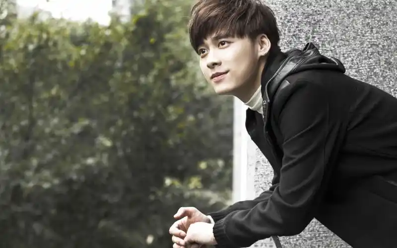 古剑奇谭李易峰帅气时尚帅气写真桌面壁纸(一)