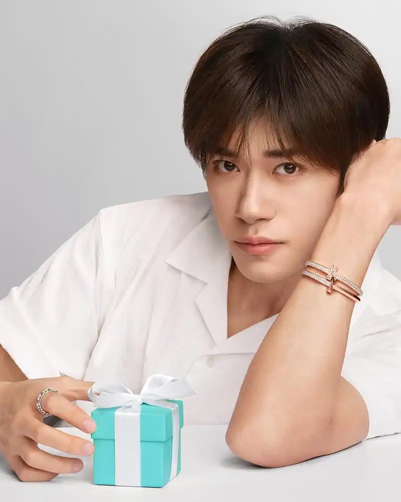 蒂芙尼携手易烊千玺呈上七夕节日祝福,臻选七夕心意之礼