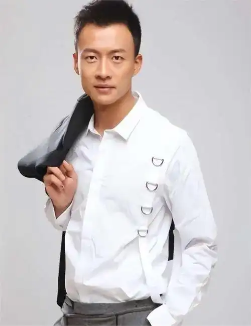 唐曾:虽没有结婚,但并不代表没有伴儿,人这一生不应该只有婚姻