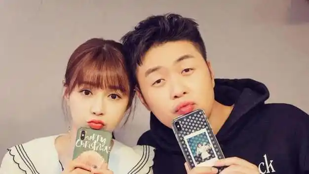 杜海涛沈梦辰深夜离婚对不起我们还是再见吧